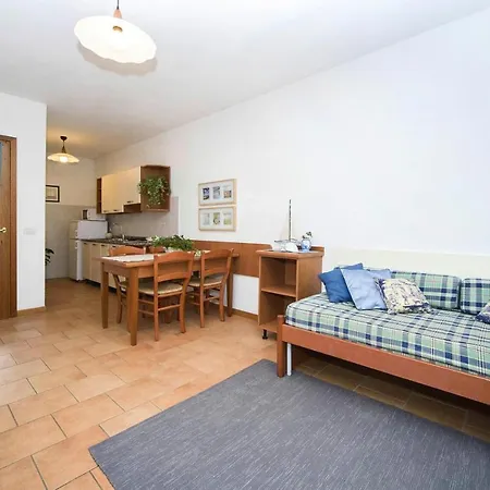 Terraced House In The Ca' Del Pino Complex With Communal Pool In * Bibione
