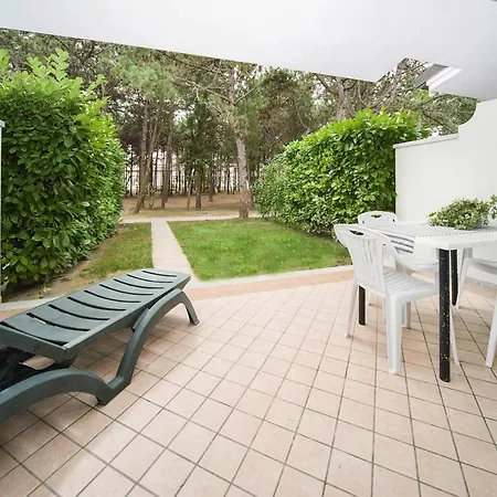 Terraced House In The Ca' Del Pino Complex With Communal Pool In *