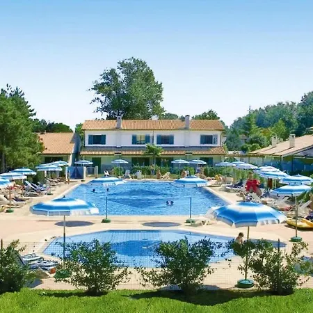 In With Pool